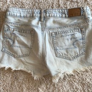 AE tomboy cut offs